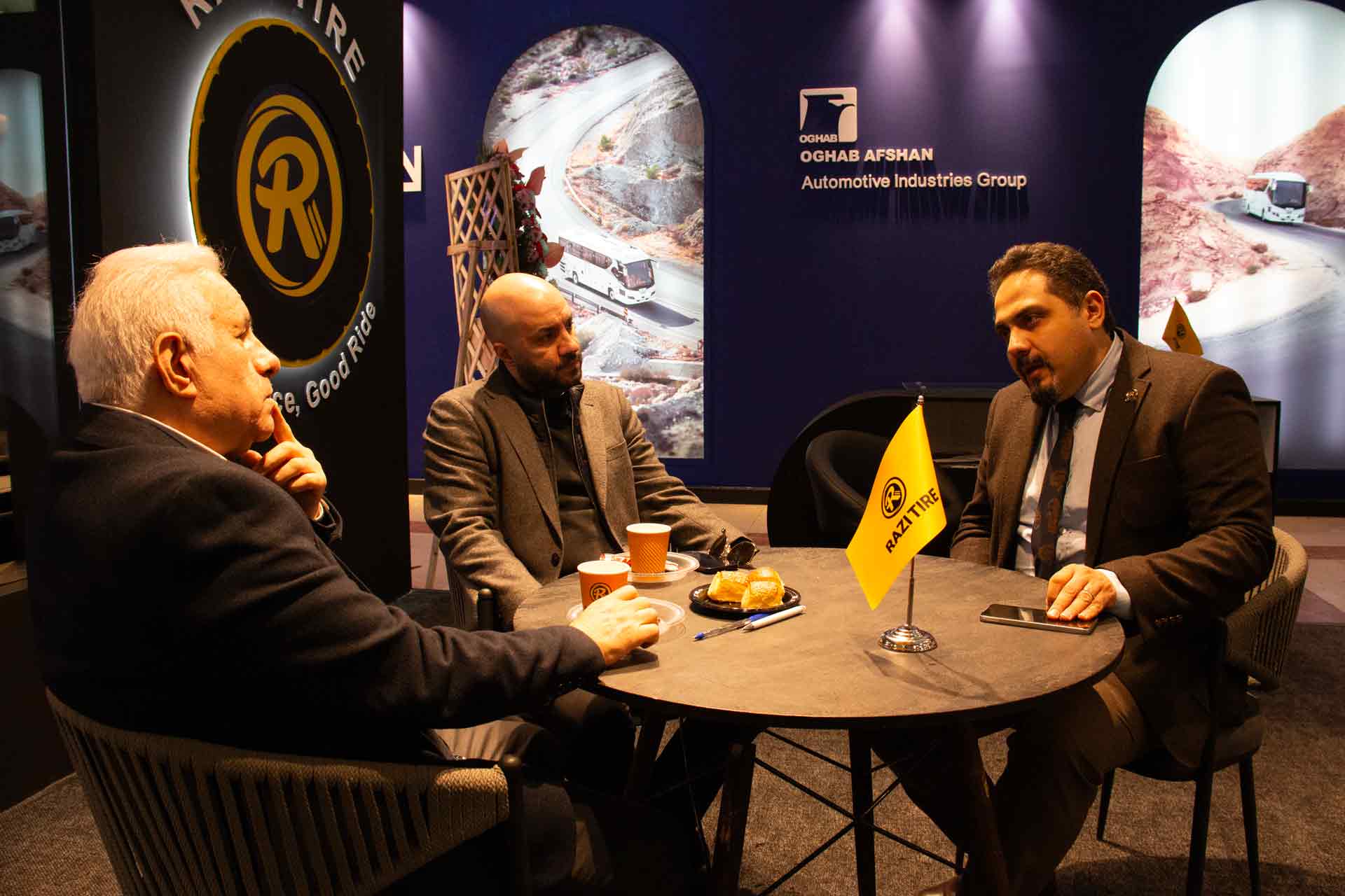 گزارش تصویری از حضور رازی تایر در نمایشگاه بین المللی حمل و نقل، لجستیک و صنایع وابسته آذر ماه 1404